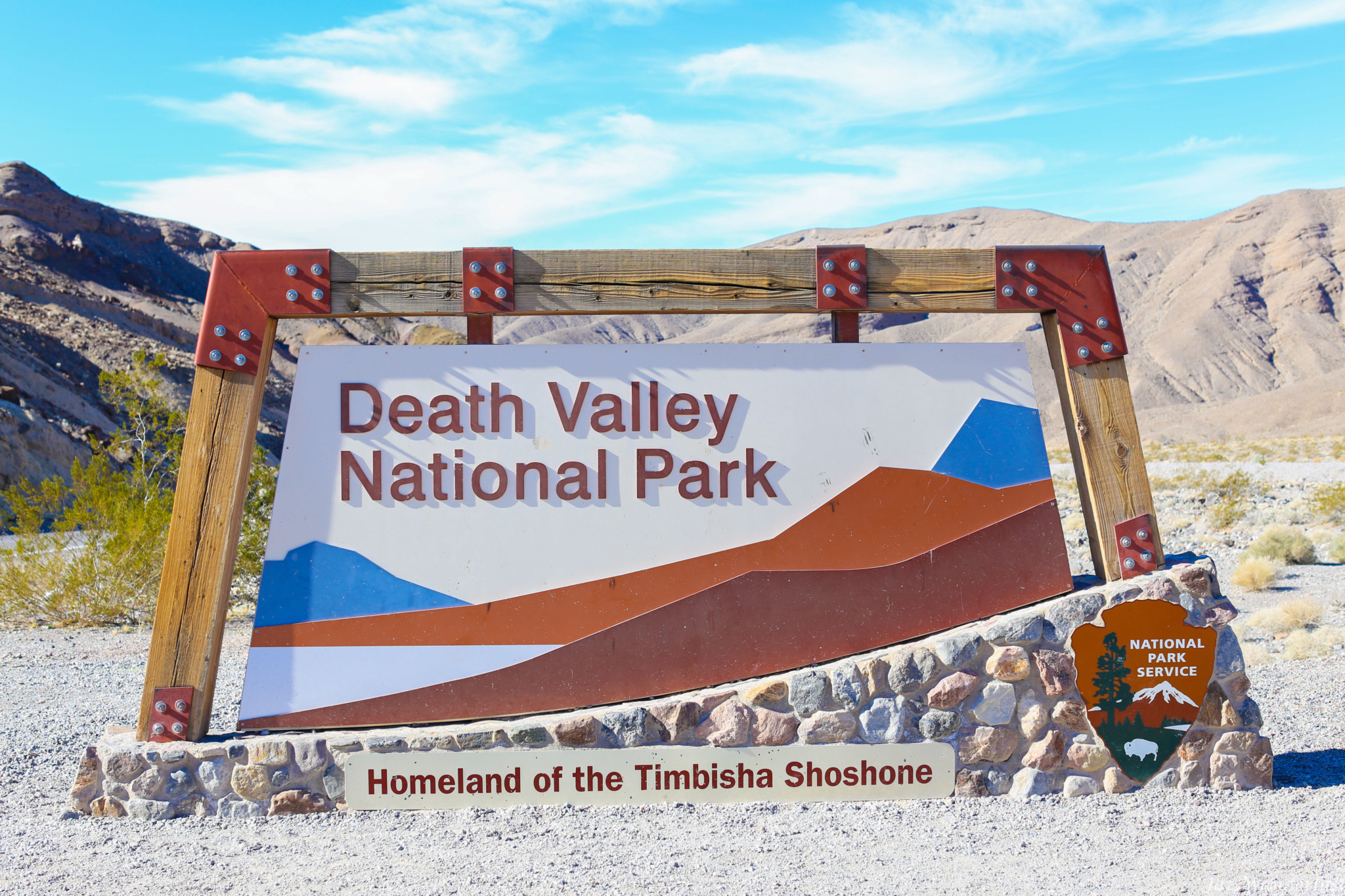 Death Valley National Park welcome sign. Photography by Jaz Wanderlust.
