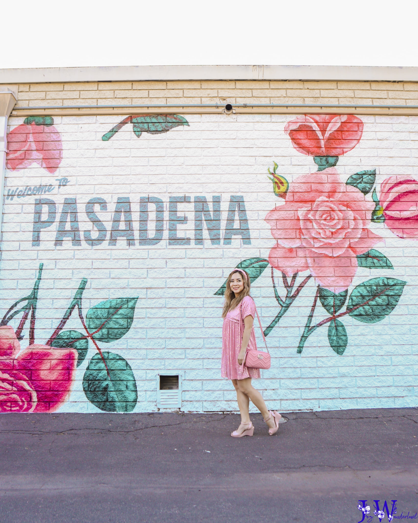 Welcome to Pasadena mural at Dots Cafe in Pasadena. Photography by Jaz Wanderlust.